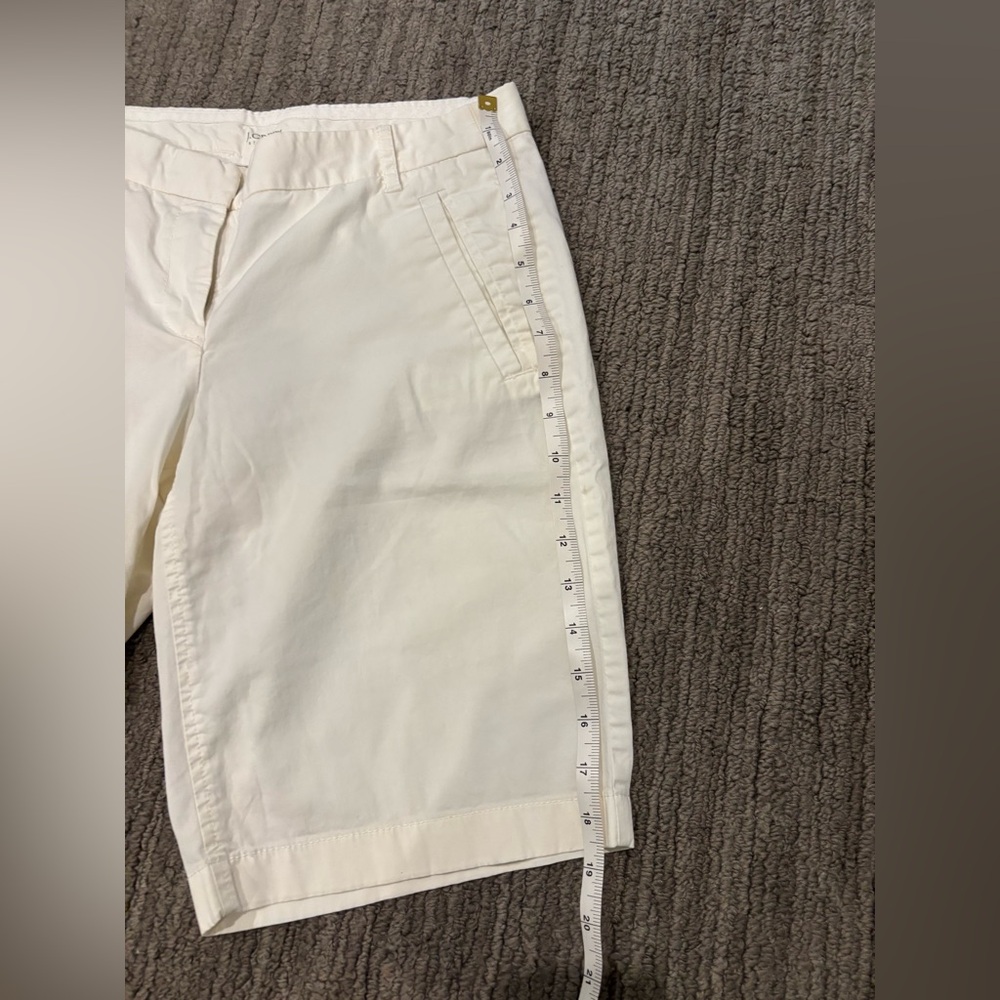 Jcrew White Bermuda Shorts - Picture 12 of 13